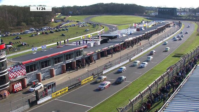 BTCC 2015 Round 01 - Brands Hatch Indy - Race 3