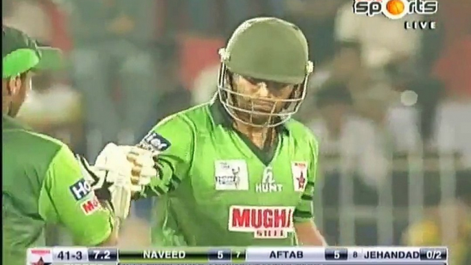 Naveed Yaseen 69th runs 31 balls not out batting Highlights Faisalabad Wolves v Multan Tigers May 12, 2015