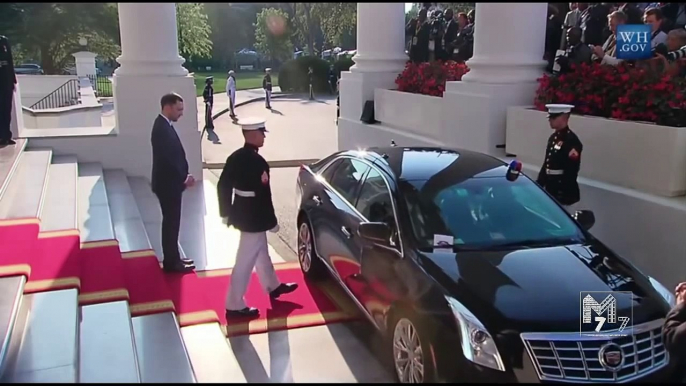 Somalia president Hassan Mohamud and spouse Sahro Xasan arrive at the White House Diner