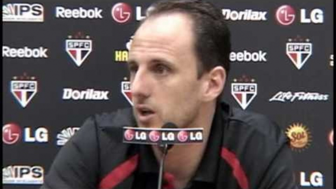 [Coletiva] São Paulo 1 x 0 Barueri - Rogério Ceni - 31.10.2009 - Parte 2