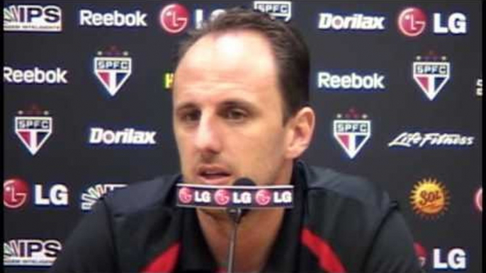 [Coletiva] São Paulo 1 x 0 Barueri - Rogério Ceni - 31.10.2009 - Parte 1