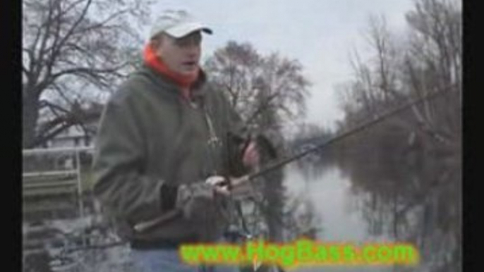 Bass fishing 5 tips  to catch more big bass on a jig and pig