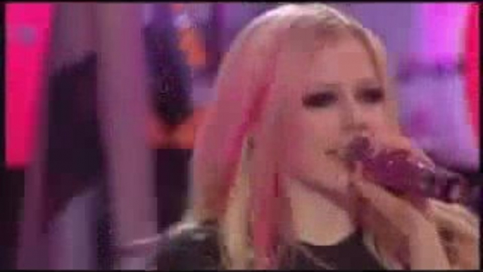 Avril Lavigne - Girlfriend Live DVD Toronto Best Damn Tour