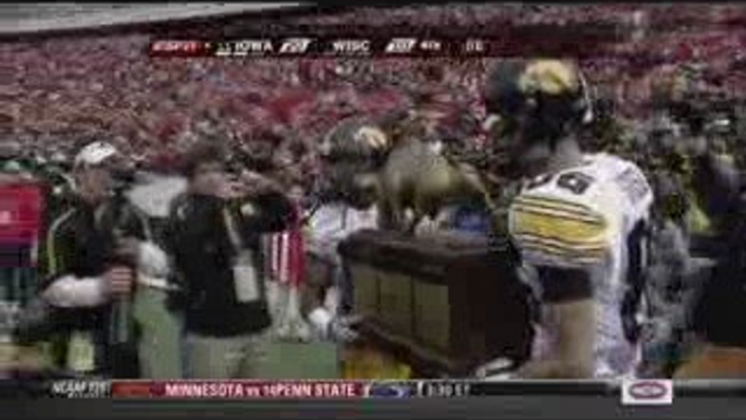 Iowa Hawkeyes vs Wisconsin Badgers 2009