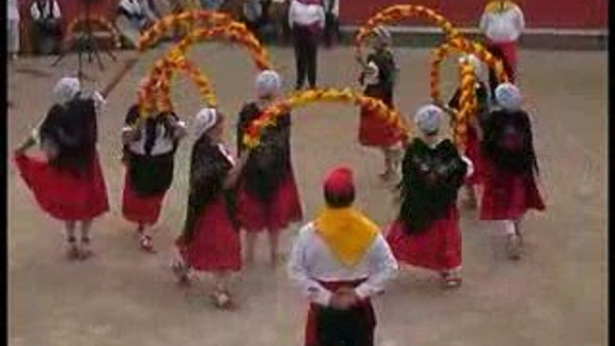 FOMENT DE LA SARDANA BANYULS SUR MER A LA FETE DU SEL SALIN