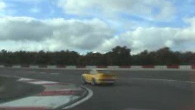 Corvette circuit dijon prenois 2