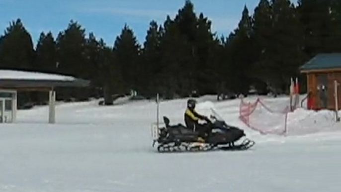 Plateau de Beille : moto des neiges