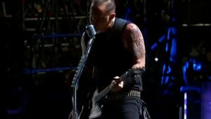 Metallica - Broken, Beat and Scarred - (Live Nîmes 2009)
