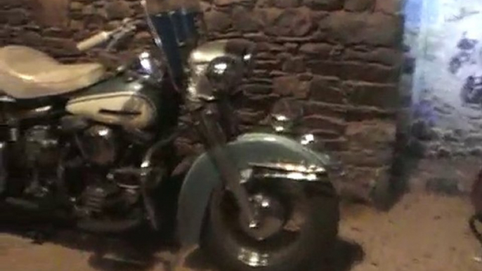 La Grange Aux Harleys Visite du Musée Suite