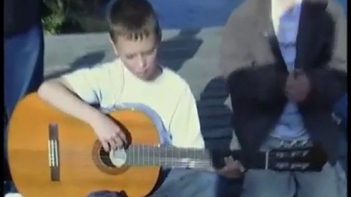 Amazing child singer Brendan MacFarlane sings I'm Going Home