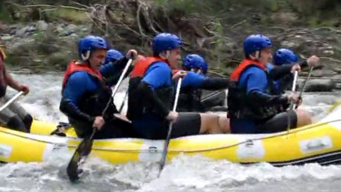 Kayaks Saltarios - Descenso en Piraguas