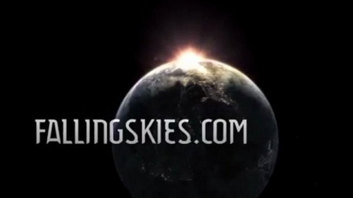 Falling Skies - Trailer / Bande-annonce #3 "America No Longer"  [VO|HQ]