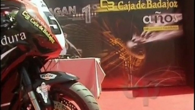 Caja Badajoz, con el motociclismo extremeño