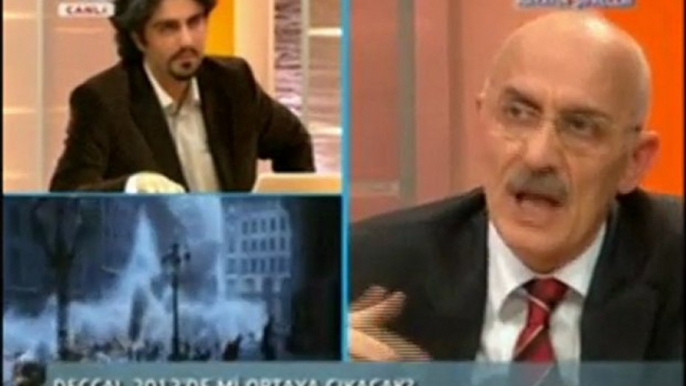 Sn. Arif Aslan: "2012 Yılı Deccaliyatin Sonu Olacak"