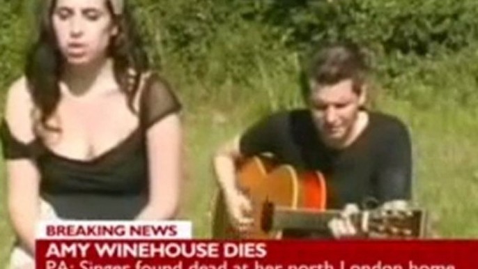 Amy Winehouse Dies At Age 27 (23.7.11)