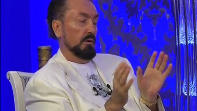 Bediüzzaman Hazretleri tehlikenin komunizm olduğunu net söylüyor (Adnan Oktar)