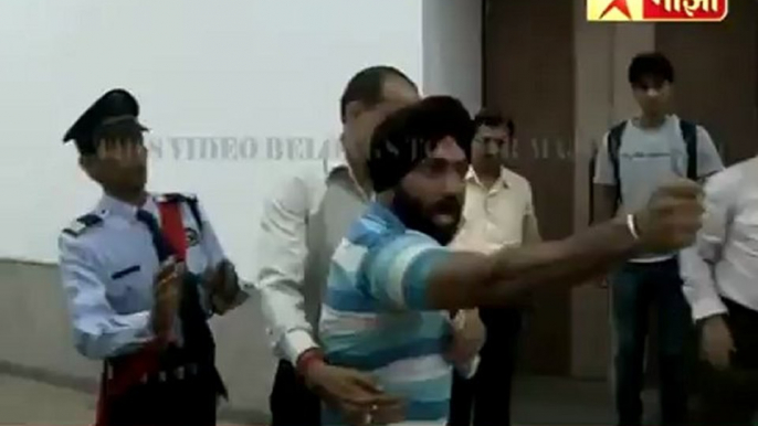 Harwinder Singh Slapped Sharad Pawar