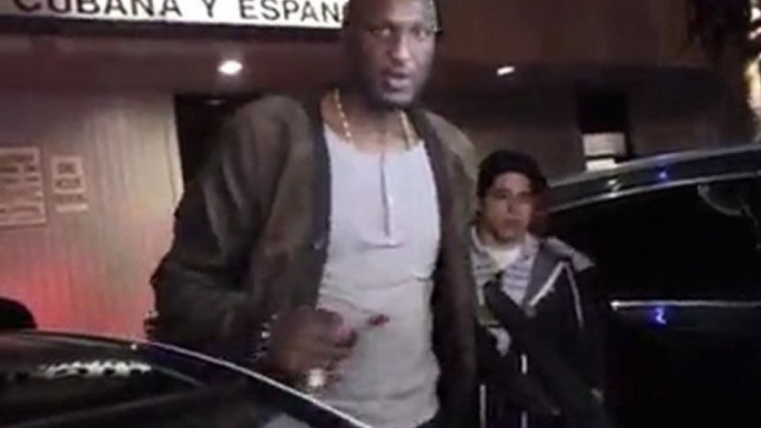 Lamar Odom Celebrates the Big 3-2 With The Kardashians