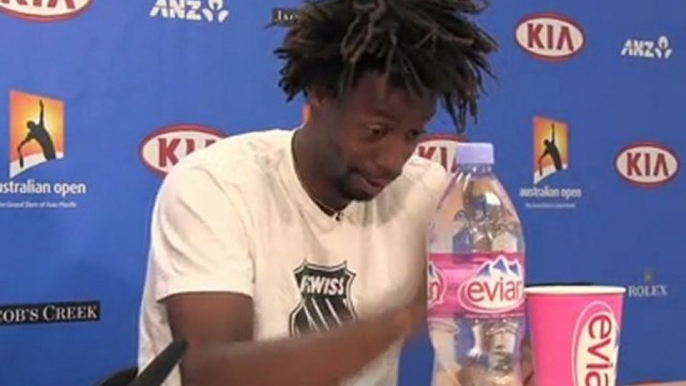 Melbourne : Monfils assure