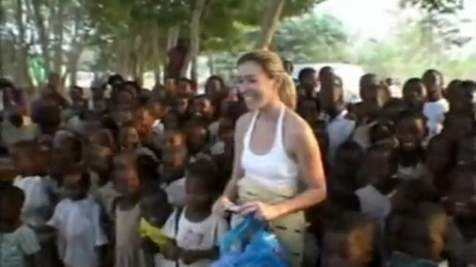 Bednet Distribution in Danyi N'Digbe, Togo