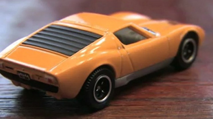 CGR Garage - LAMBORGHINI MIURA P400 S Matchbox Car review