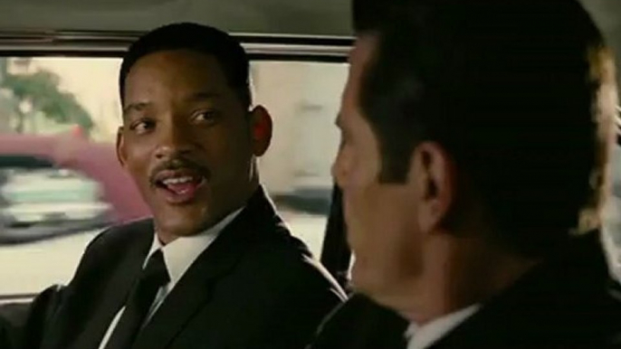 Men In Black III - Clip How Old Are You - At Cinemas 25/05/12