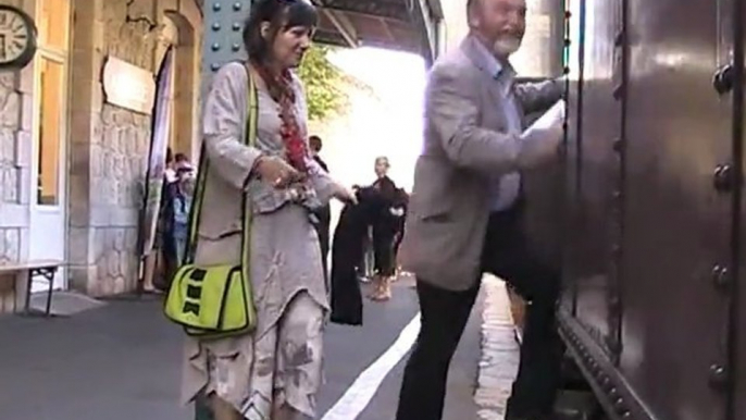 Eric Doulcier et Geneviève Blanc font un voyage normal dans le Train à Vapeur des Cévennes