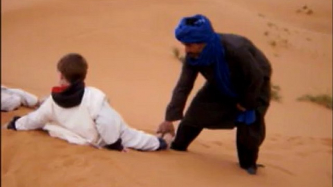 Trek famille désert Maroc - Randonnee vallée du Draa avec Enfants - Camp Surf sur Dunes - Desert en Famille Maroc