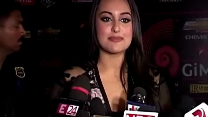 Ajay Devgan Is A Good Dancer - Sonakshi Sinha