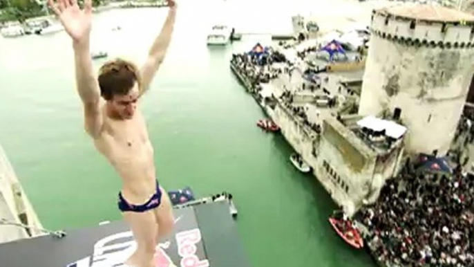 Red Bull Cliff Diving World Series 2010 - France highlights