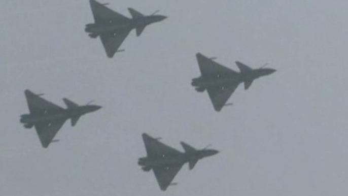 Chinese airshow opens