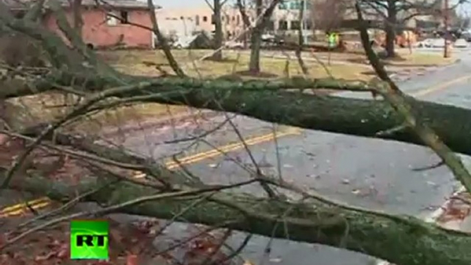 Series of tornadoes kill 6, down power lines in US Midwest