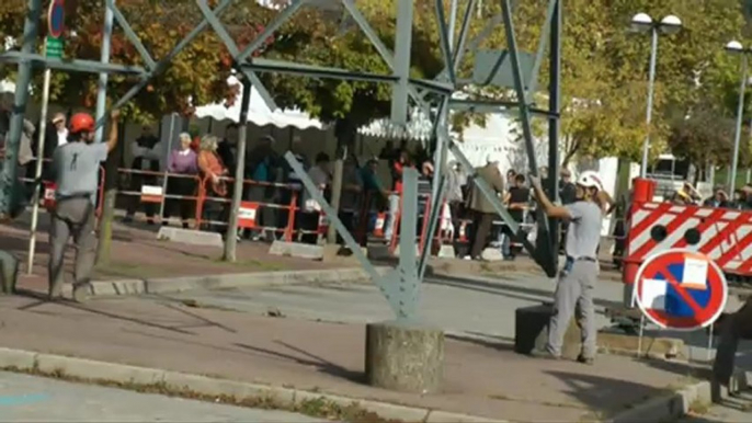 Dépose du pylône des Hauts-de-CHambéry - 12 octobre 2012