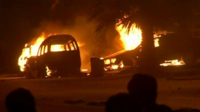 Protesters torch vehicles, hurl rocks in Egypt