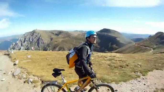 Aventuri pe bicicleta - Tura MARE - Traseul: Crucea Caraiman (Crucea Eroilor) - Varfu' Omu