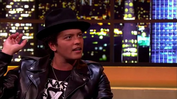 Bruno Mars - Interview + When I Was Your Man [The Jonathan Ross Show]