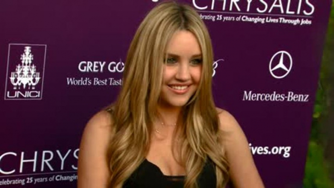 Amanda Bynes Wants to Sue The Ugliest People She's Ever Met