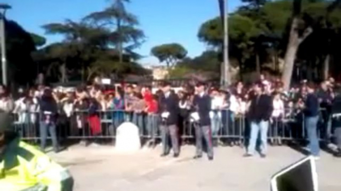 L'arrivo di Papa Francesco alla Basilica di San Paolo fuori le Mura in Roma