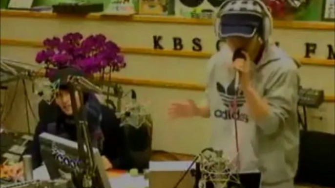 20111212 Sungmin   Ryeowook - Snow Flower @ Sukira