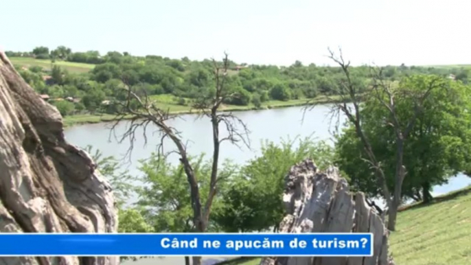 CAND NE APUCAM DE TURISM