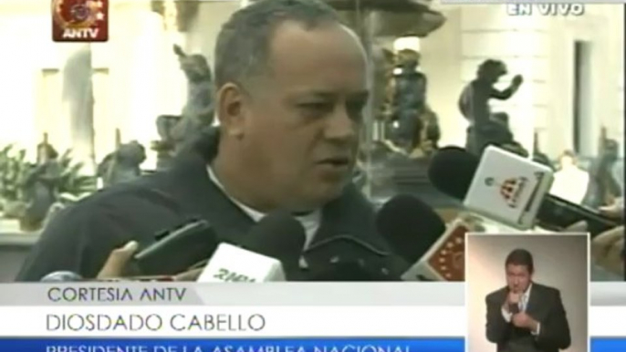 Cabello: Santos "le está poniendo una bomba" a las buenas relaciones con Venezuela al reunirse con Capriles