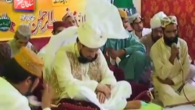 Mehfil Milad-e-Mustafa(S.A.W) Aur Urs Sultan ul Tarkeen Hazrat Sakhi Sultan Syed Mohammad Abdullah Shah Madni Jillani R.A Zere Sadarat Khadim Sultan ul Faqr Hazrat Sakhi Sultan Mohammad Najib ur Rehman Madzillah ul Aqdus 2 september 2012 Part 6-7