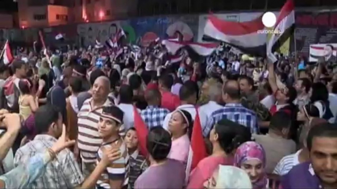 Mursi supporters protest as army moves on the Brotherhood