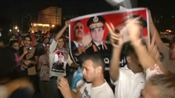 A show of support for Egypt's new government in Tahrir Square