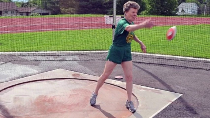 79-Year-Old Woman Is Pole Vaulting Record Breaker