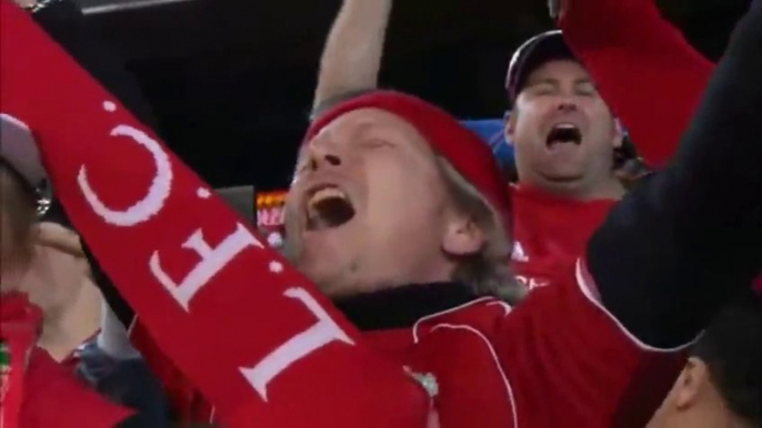 LIVERPOOL F.C. & 95,000 Australian Fans Sing "You'll Never Walk Alone"