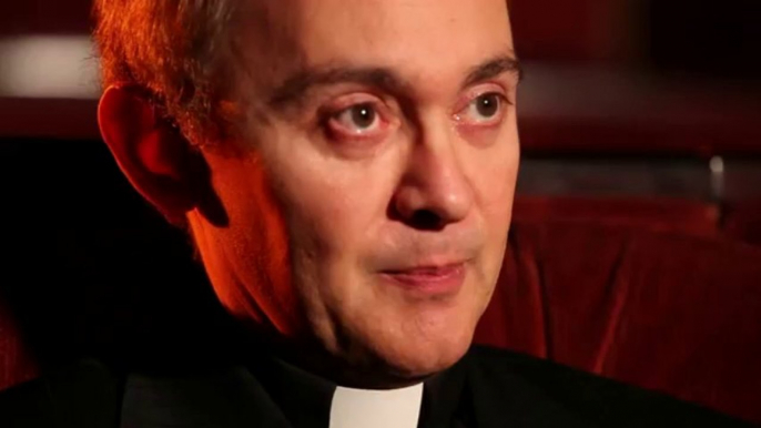 DEVIL INSIDE vu par Monseigneur Laurent Bernard, Evêque de la Petite Eglise