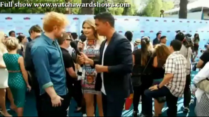 Teen Choice Awards 2013 Replay Ed Sheeran red carpet interview Teen Choice Awards 2013