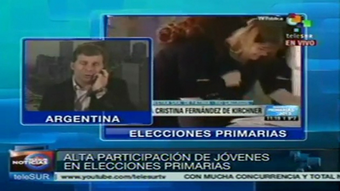 Jóvenes argentinos participan en elecciones primarias