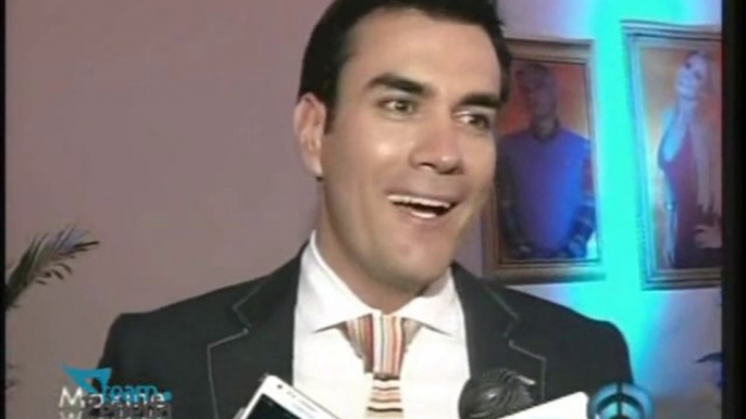 David Zepeda @davidzepeda1 habla sobre Enrique Iglesias